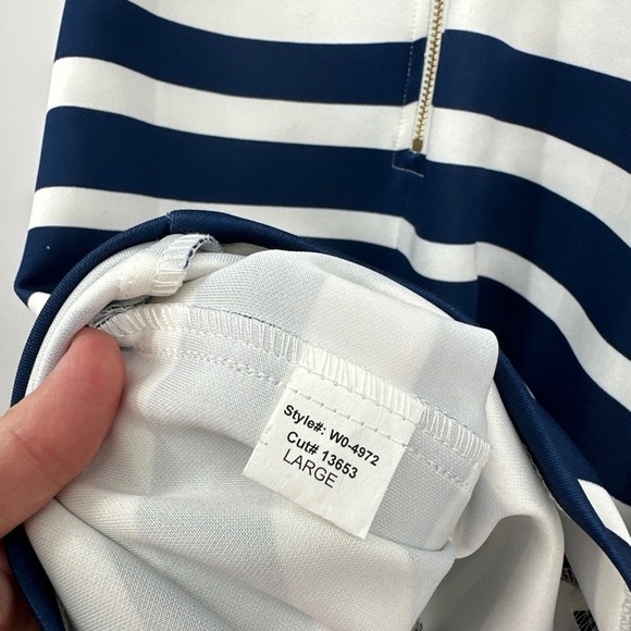 NWT Aqua Bloomingdales Women’s L Navy & White Stripe Short Dress V-Back Bodycon - Picture 4 of 6